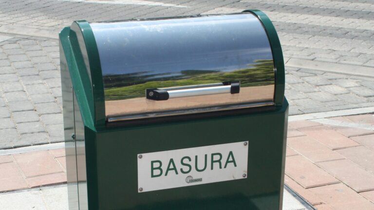 Galapagar suma más de 1 millón de euros de remanente y prioriza la renovación de contenedores soterrados