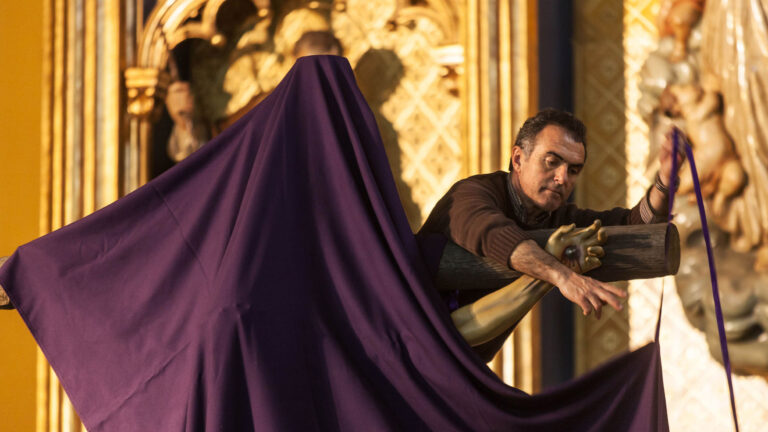 Ceremonia Oficial de Nombramiento de Rafael Crespo como Hijo Predilecto: Un Digno Reconocimiento