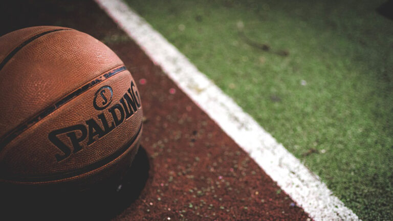 Disfruta del Final de Temporada con Emocionantes Partidos de Baloncesto en Galapagar