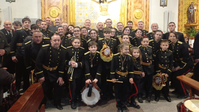 Retorno Triunfal de la Música de Cornetas y Tambores en el Inicio de las Fiestas Patronales