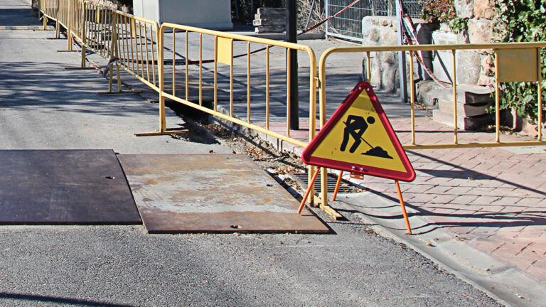 Galapagar Aprueba Mejoras en la Red de Agua de la Urbanización Riomonte en La Navata