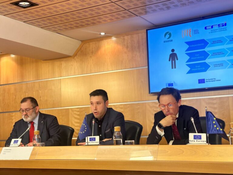 Aiudo reclama ayudas económicas a las familias en la contratación de empleados domésticos