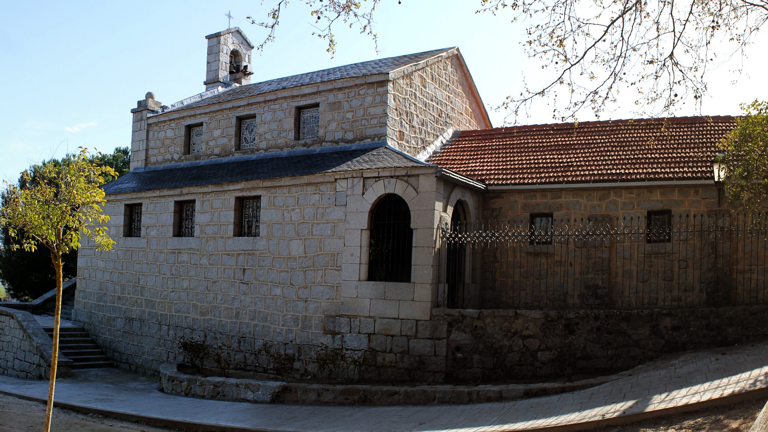 La Navata celebra las fiestas de San Antonio de Padua y el 25 aniversario parroquial con un fin de semana lleno de actividades
