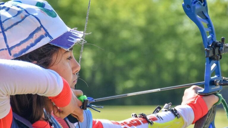 El Club de Arqueros 10 Galapagar brilla con medallas y récord en campeonato nacional de arco recurvo y compuesto