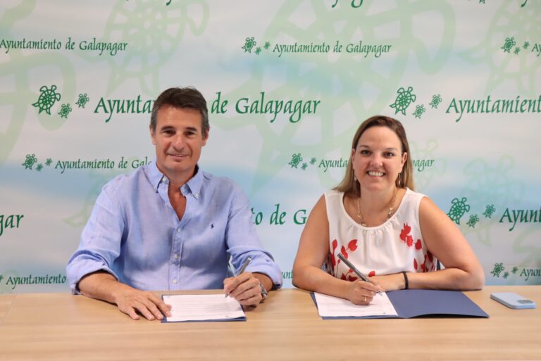 Galapagar refuerza la colaboración municipal cediendo policías a Colmenarejo en sus fiestas patronales