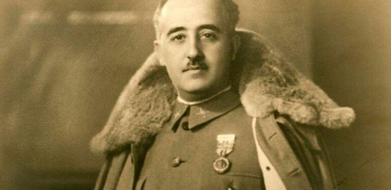 El general Franco y la sombra del tiempo
