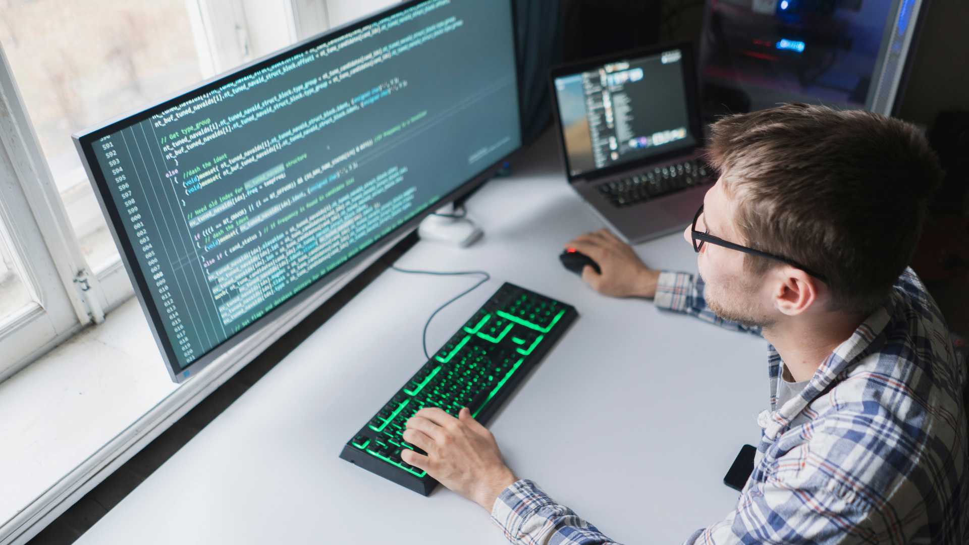 Galapagar Forma a sus Comerciantes y Hosteleros para Combatir la Ciberdelincuencia con Eficacia