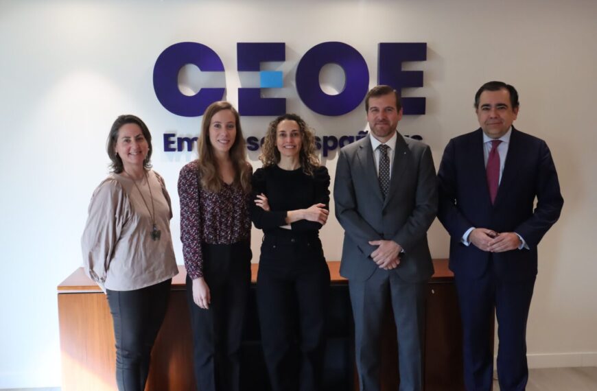 Envalora se incorpora como miembro de la CEOE para reforzar la representación de la industria afectada por la RAP de envases
